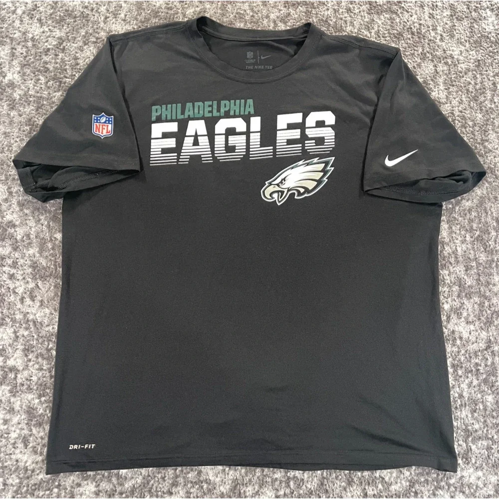 Nike Tee Men's Philadelphia Eagles NFL Black Short Sleeve 2XL Dri Fit T-shirt
